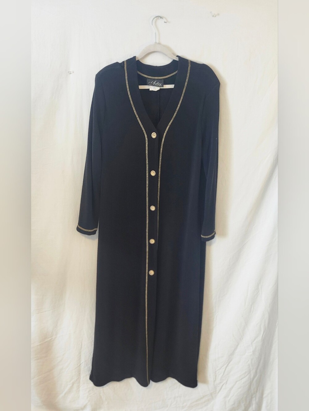 Vintage Artex Black Long Button-Front Cardigan with Contrast Trim